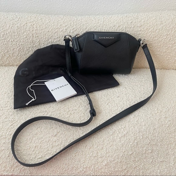 Givenchy Antigona Nano leather purse crossbody bag - Picture 6 of 13